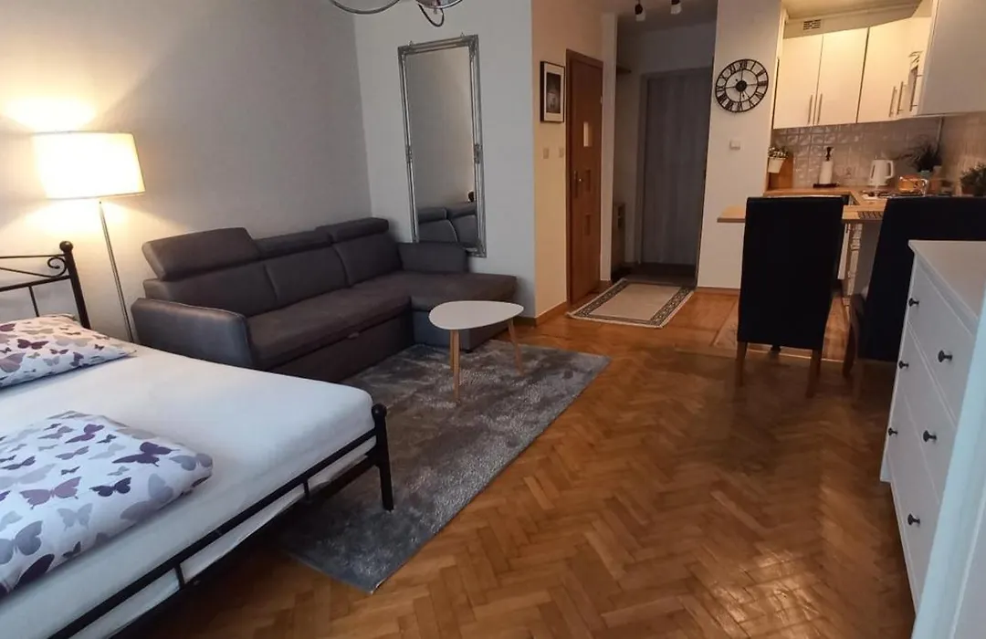 Warsaw Centrum Apartment-1