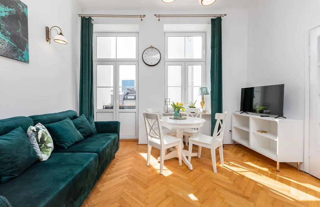 Nowy Swiat 28 By Homeprime-1