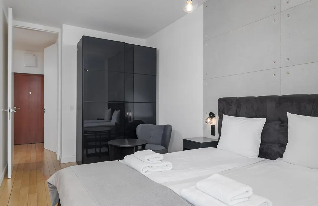 13Th Floor Arkadia Apartment By Nyx Apart-1