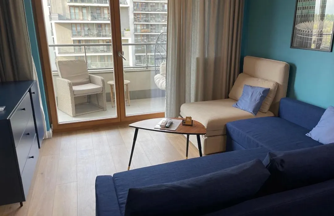 Labo Apartment Bliska Wola - parking, klimatyzacja-1