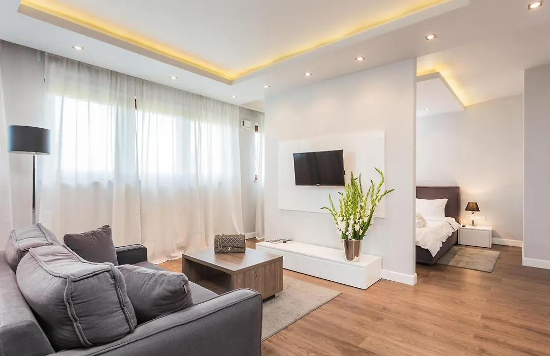 Oxygen Residence-1