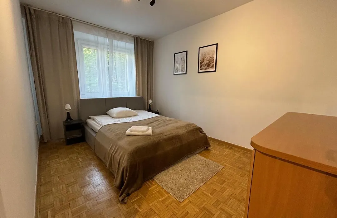 Music Life Apartment-1