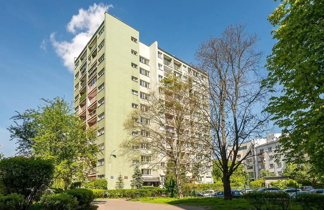 Solec 2-Bedroom Vistula Apartment-1