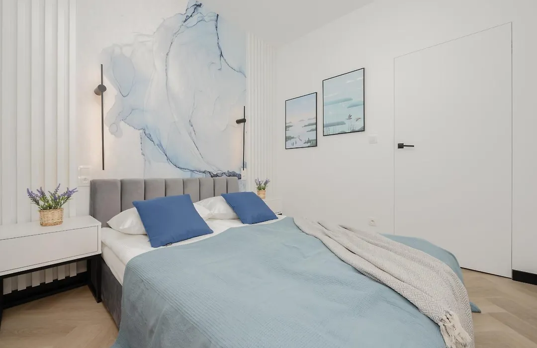 Przytulny Apartament Z Parkingiem I Tarasem W Warszawie By Noclegi Renters-1