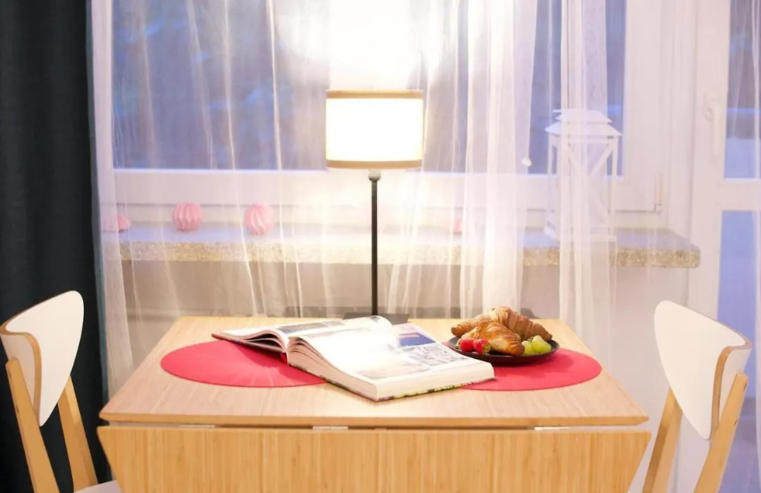 Cinema Apartament By P&J Apartaments-1