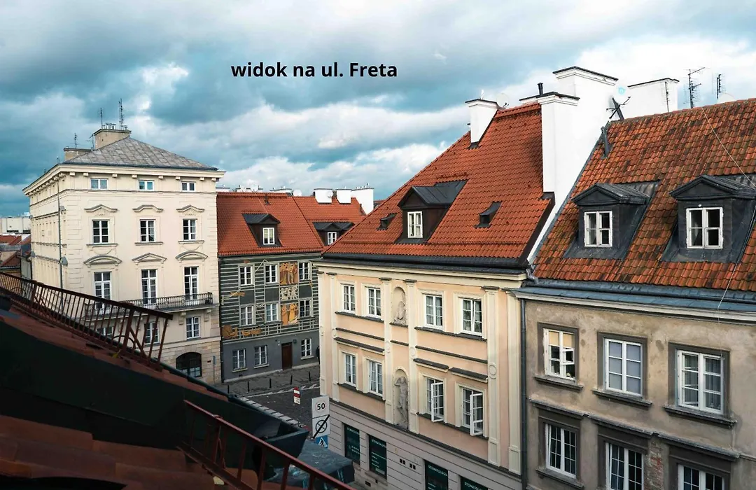 Apartament w kamienicy na Starym Mieście-1