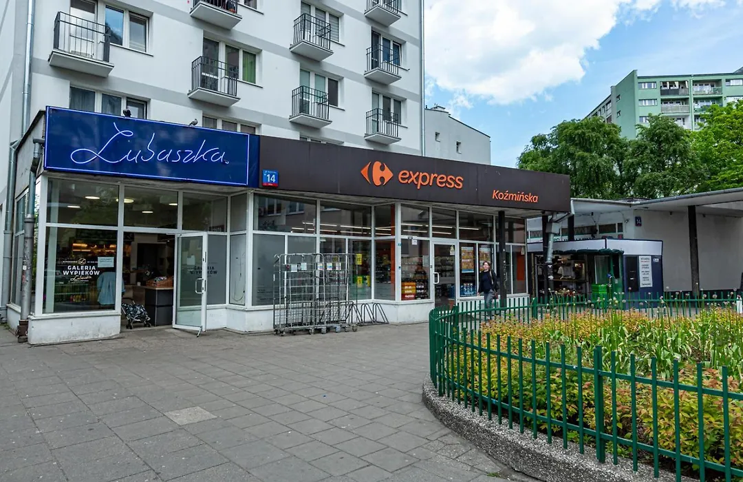 Czerniakowska 201A - balkon z widokiem na Centrum - Better Rental-1