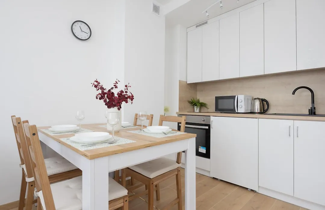 Apartments Dexter Warsaw by Noclegi Renters-1