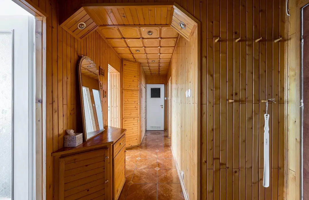 National Stadium Comfy Apartment By Bookinghost-1