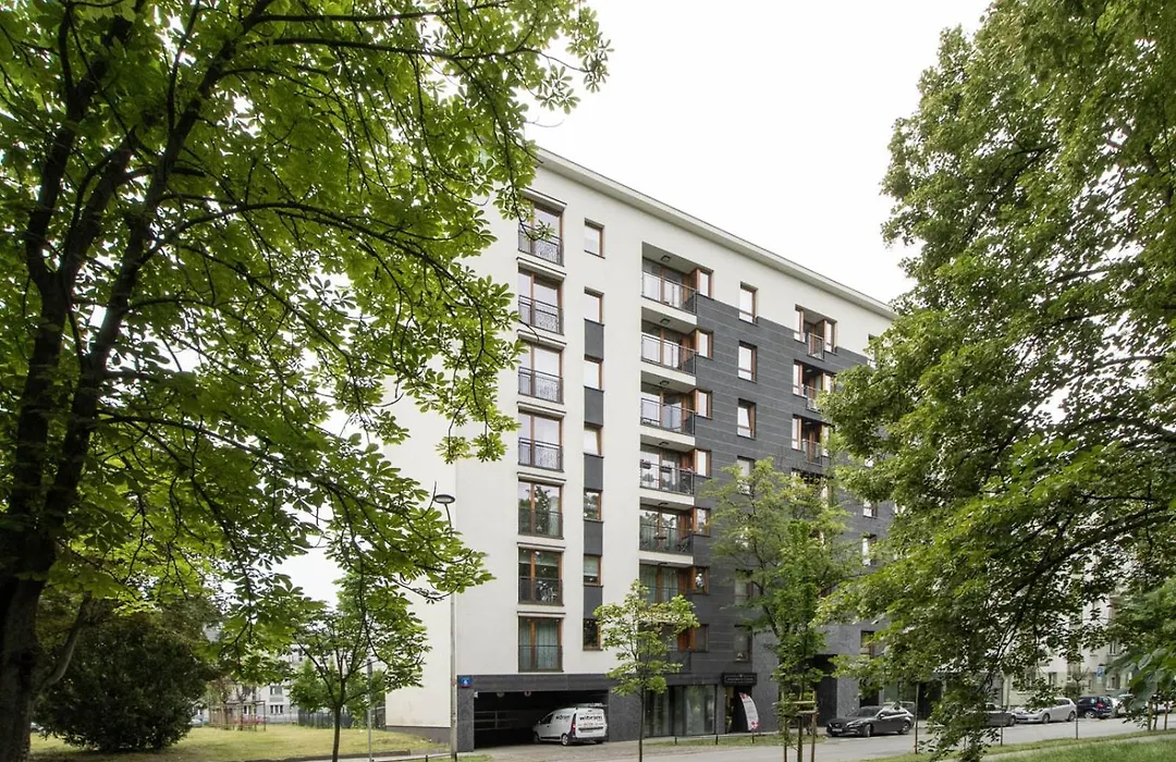 Labo Apartment Brylowska By Expo XXI-1