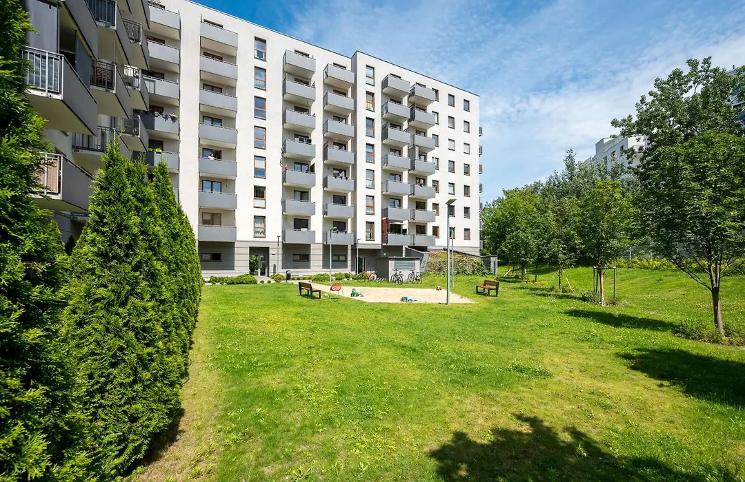 Wawrzyszewska 2-Bedroom Apartment By Bookinghost-1