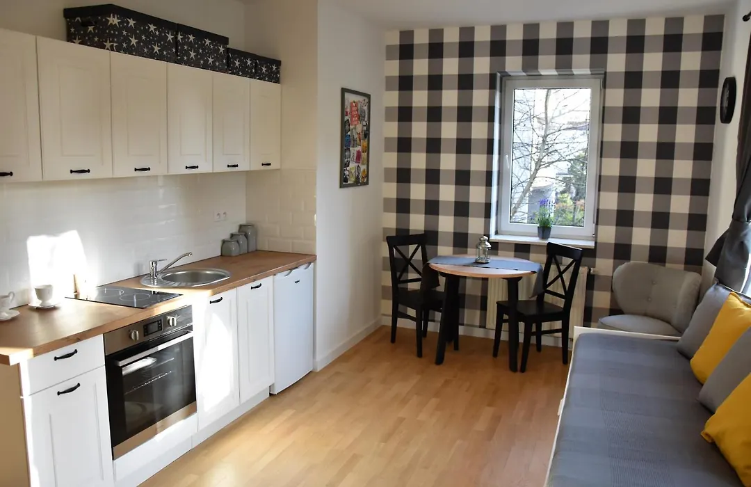 Apartamenty Coco Premium Saska Kepa-1