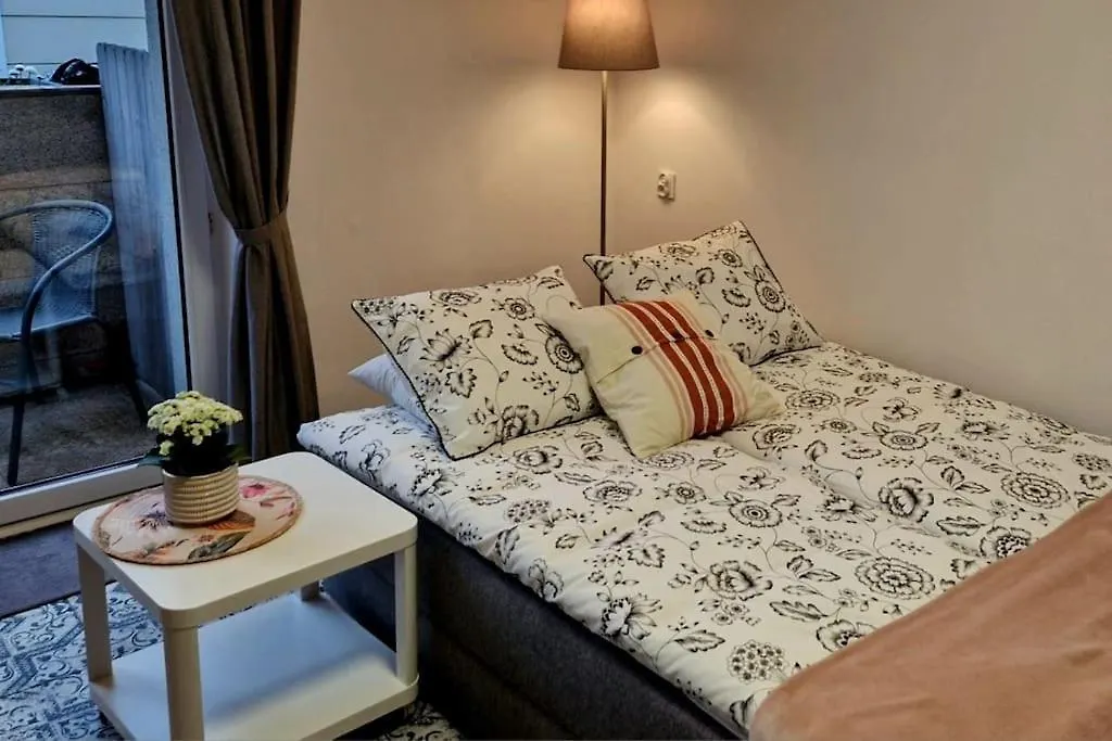 Apartament Zachodni z balkonem 4 osoby-1