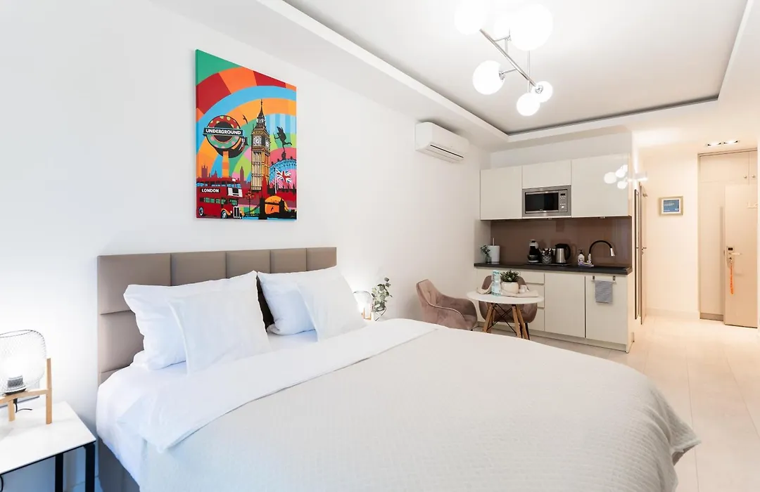 Plater Premium Apartments-1