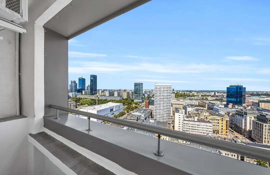 21St Floor Centrum Studio - Balcony, City View, Ac - By Rentujemy-1