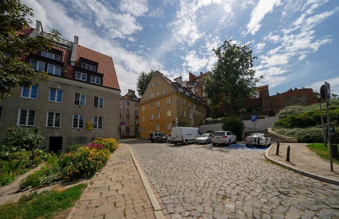 Warsaw Old Town Apt - Top Location, Workspace - By Rentujemy-1