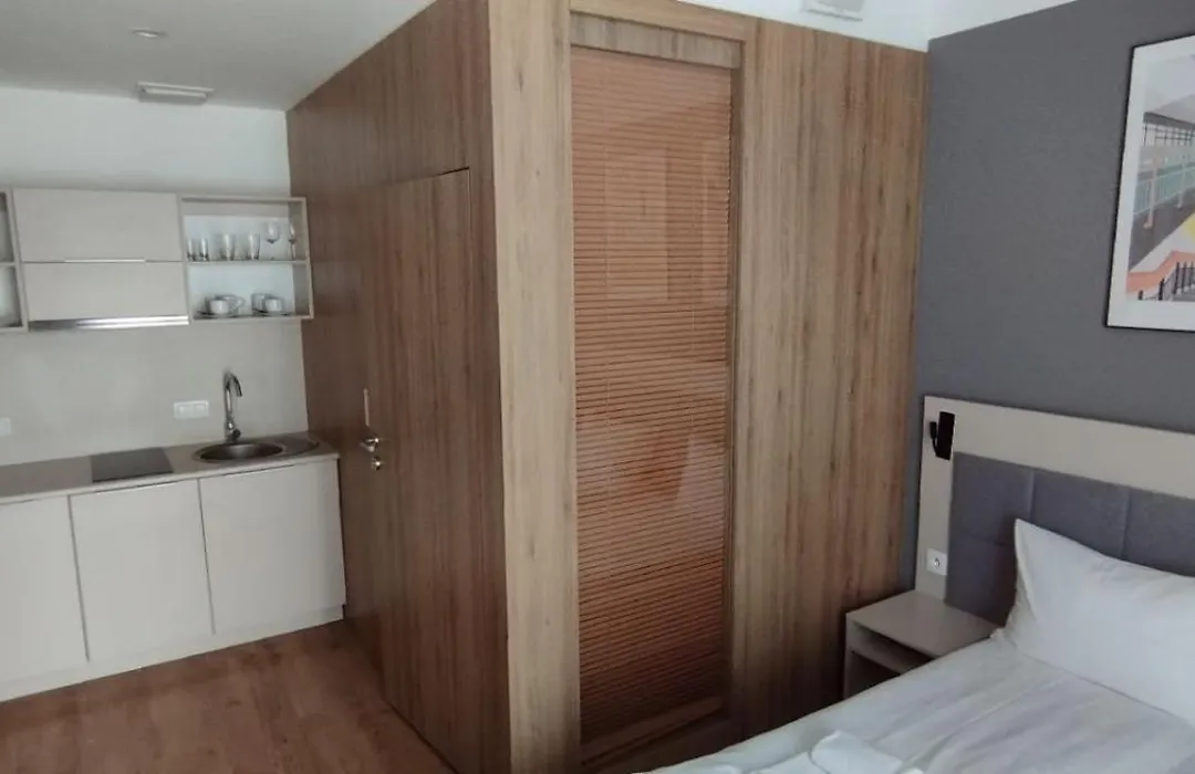 Wolska 165 Apartamenty-1