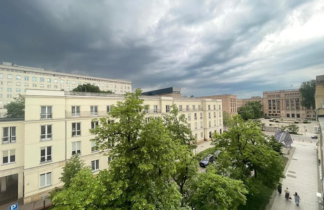 Great Sleep In The Heart Of Warsaw + Wifi + Washing Machine-1