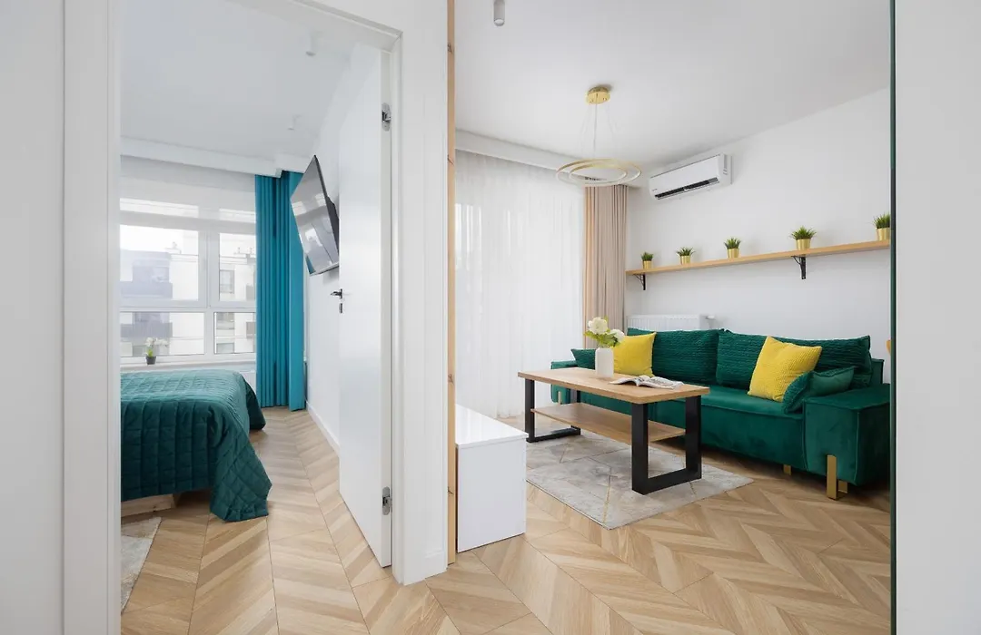 Nowoczesny Apartament Z Balkonem I Miejscem Parkingowym Warszawa Ursus By Noclegi Renters-1