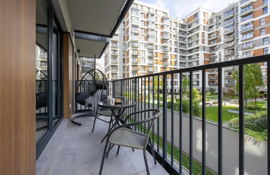 Piekne Studia Dla 3 Osob & Parking Warszawa By Noclegi Renters-1