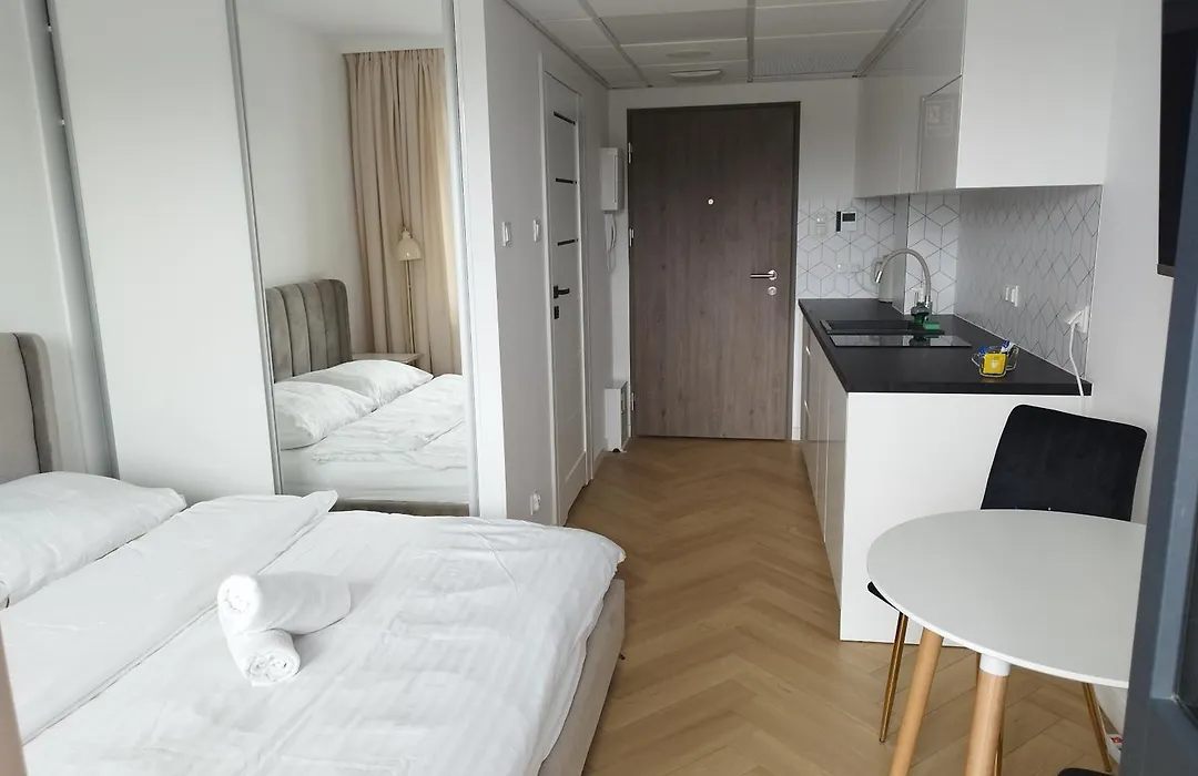 Gold Apartments Pileckiego-1