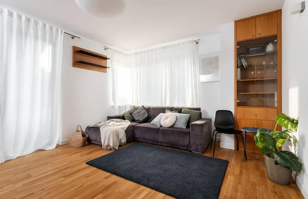 Superb Czerska Family Apartment With Parking-1