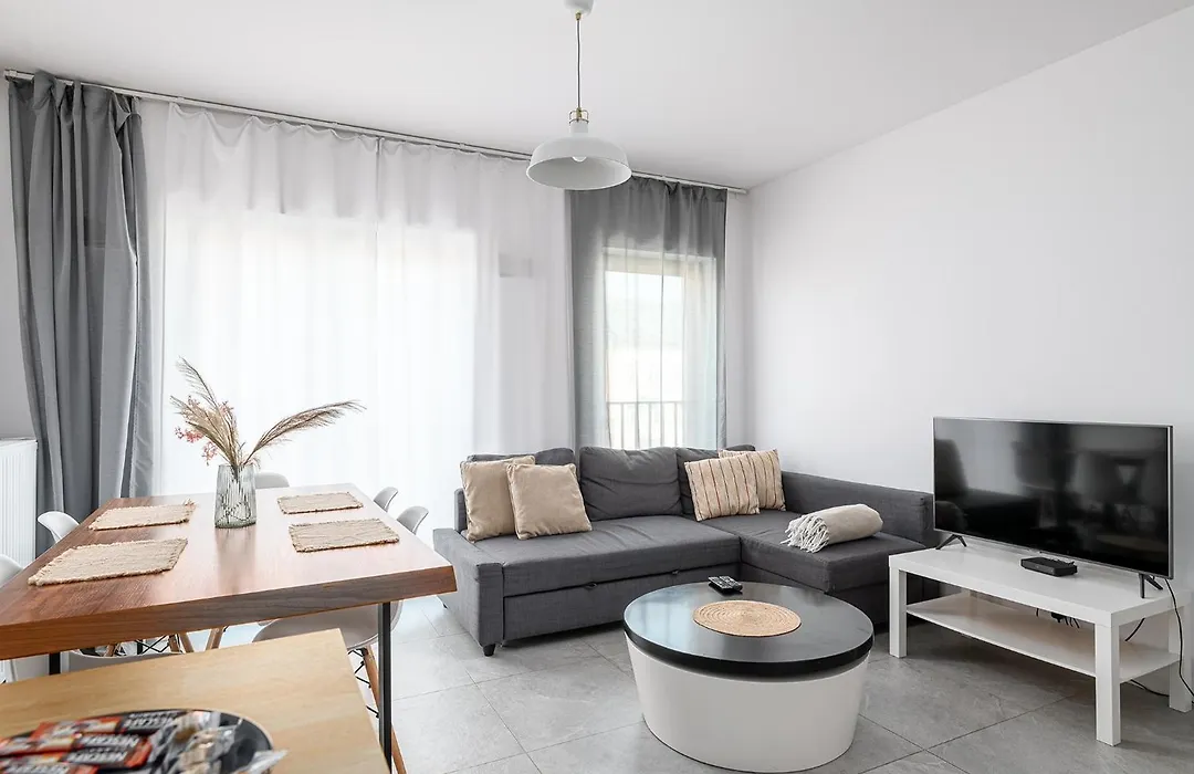 RentPlanet - Apartament Sierakowskiego-1