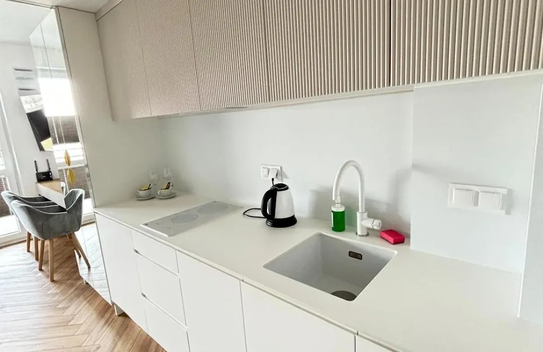 Apartamenty 24H Pileckiego-1