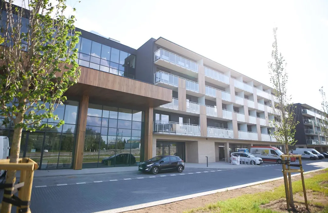 Apartamenty 24h Pileckiego-1