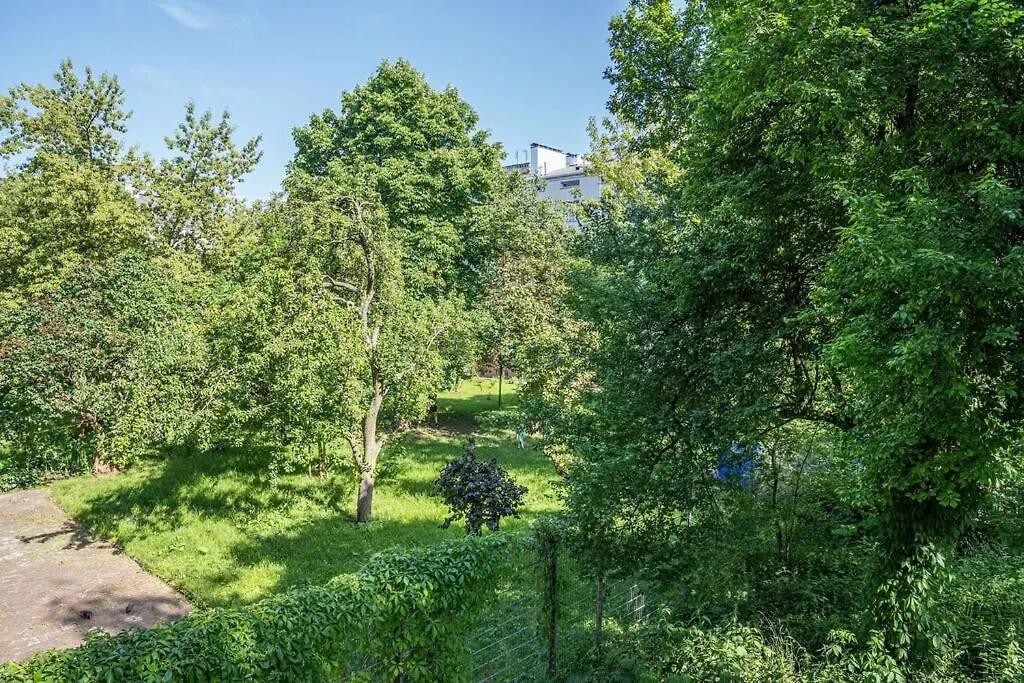 Różana, stary Mokotów-1