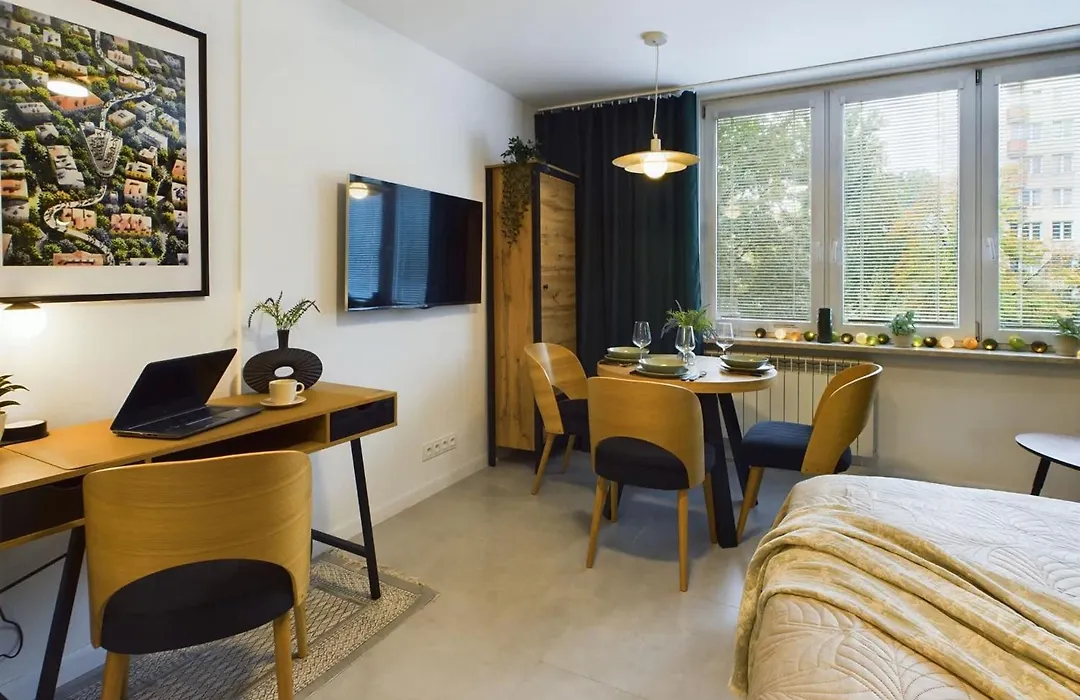 Atmospheric Studio For 3 People In Warsaw With Desk For Remote Work By Noclegi Renters-1
