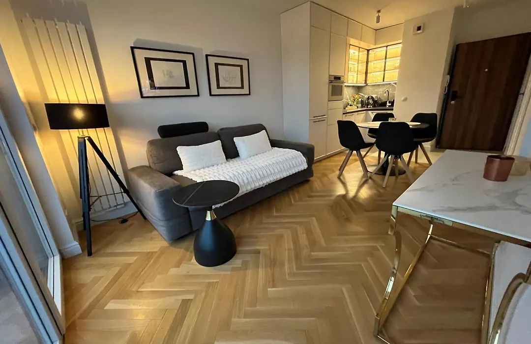 Studio - Podskarbinska-1