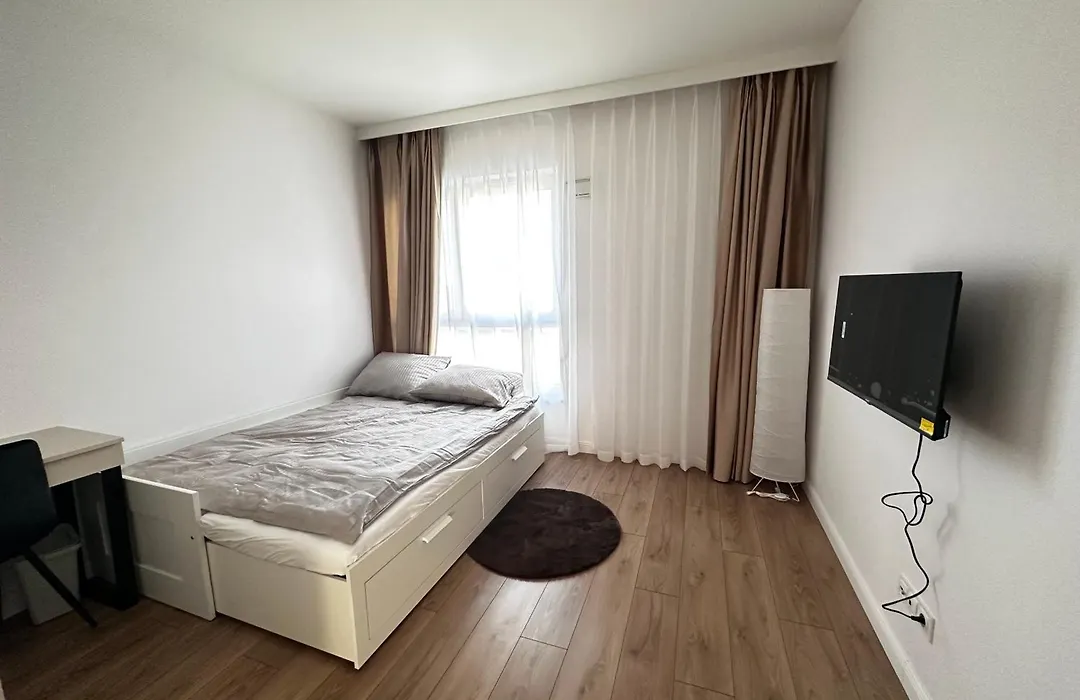 Kaskady Airport Modern Apartments - Close To The Airport - 10 Min, And City Center - 15 Min-1