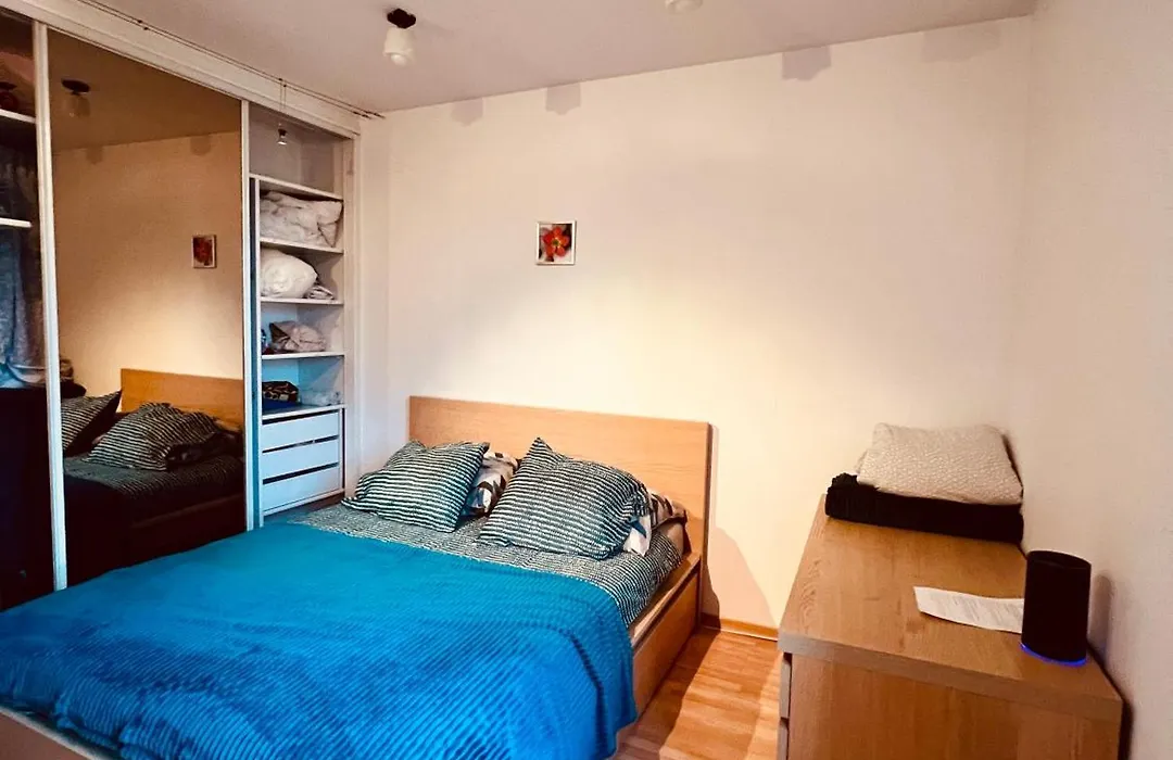 Lux Flat - Blue City-1