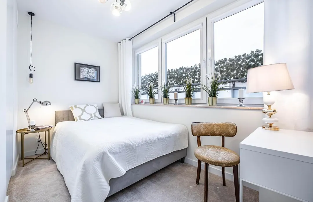 Luksusowy apartament blisko centrum, parking w garażu podziemnym-1