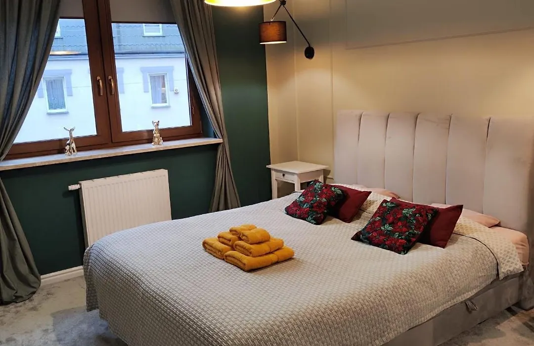 Stylowy apartament przy rezerwacie-1