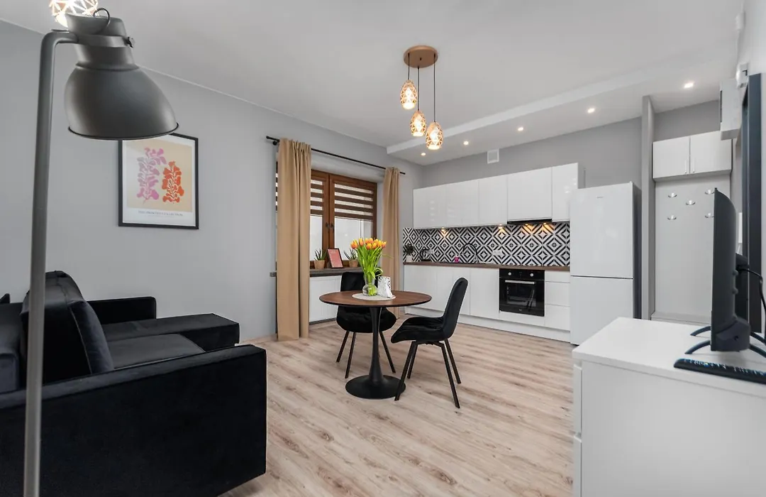 Coco Premium Warszawa Radość-1