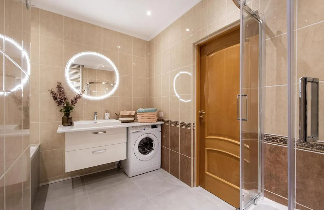 Gama Great Location & Famili Apartment 120M 2-12 People-1