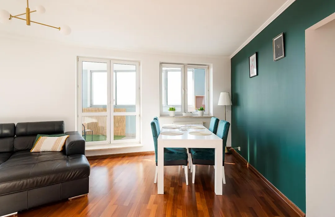 Bemowo Narwik Malachite Apartment By Bookinghost-1