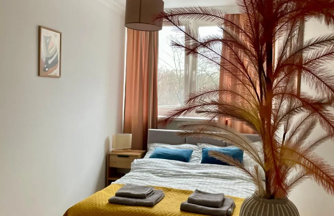 Saski Park Retreat Central Stay-1