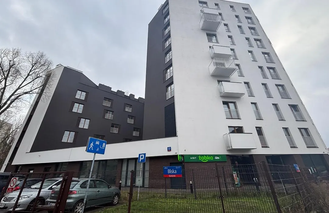 Modern Studio Bliska-1