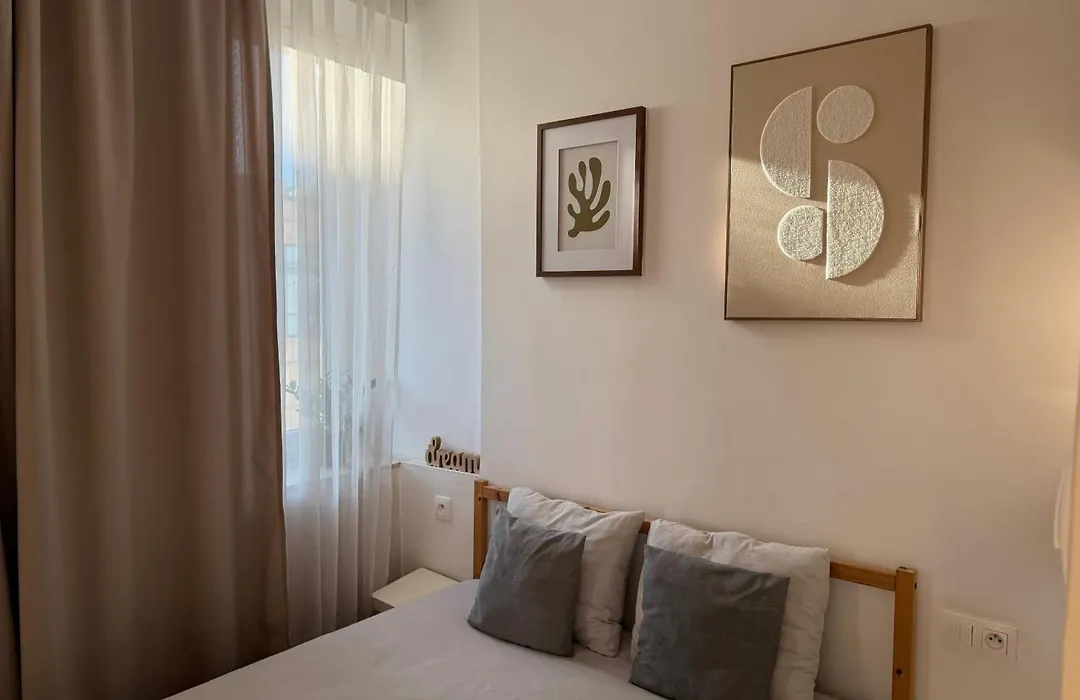 Studio W Centrum Warszawy Ulica Chmielna - 500M Od Dworca Centralnego - By Good Sleeping-1