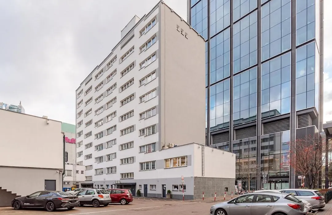 Varsovian Chic - Stylish 2Br In City Center With Balcony & Views-1