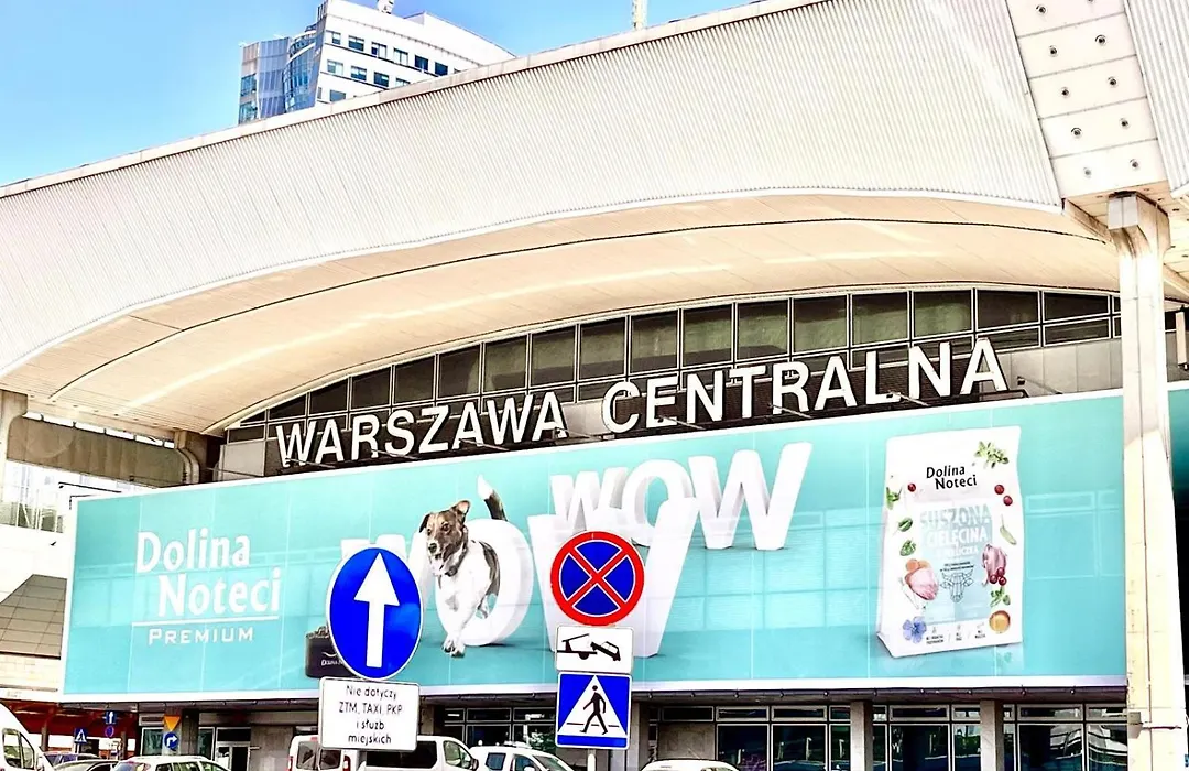 Best 1 Room Condo in Warszawa Center-1