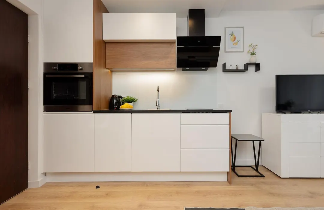 Studio Bruna Metro Pole Mokotowskie by Noclegi Renters-1