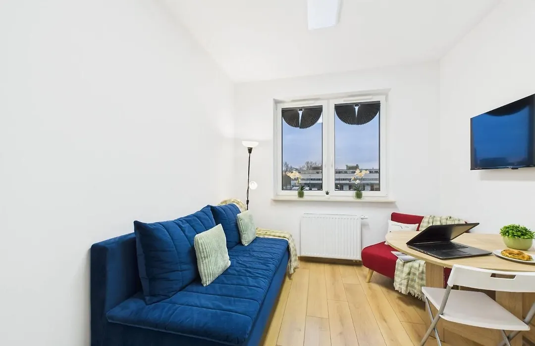 Budget-Friendly Studio Apartment Praga By Noclegi Renters-1