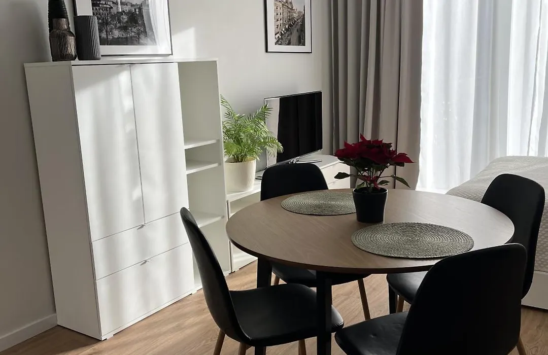 Metro Art Scandi Studio-1