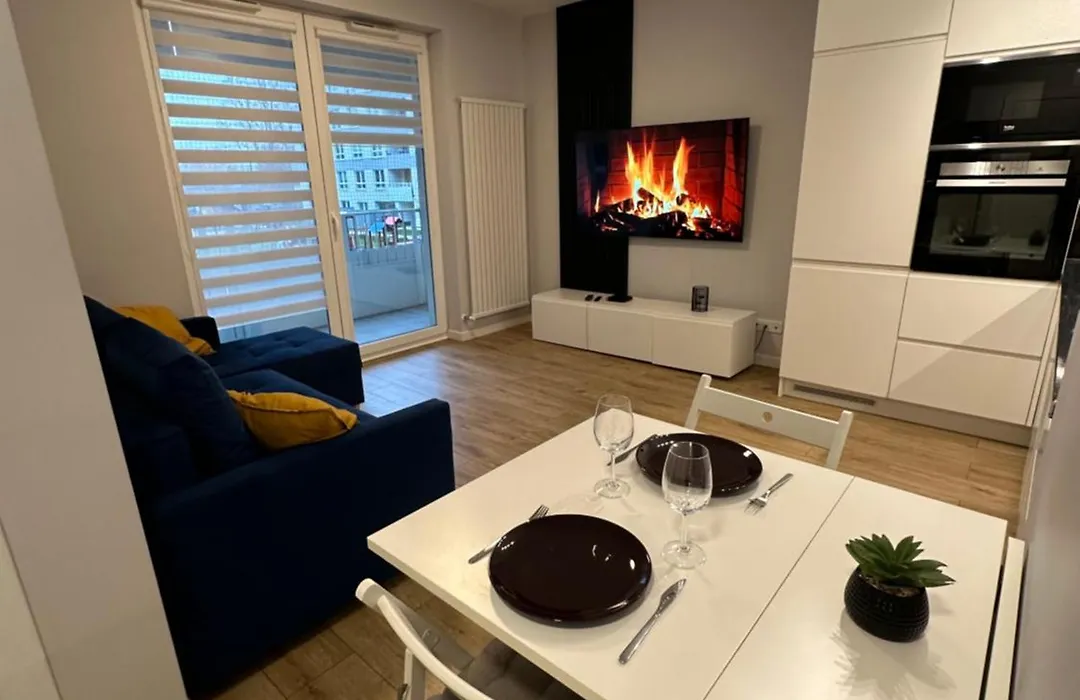 Cozy Apartment Near The Airport And Business Center Mokotow-1