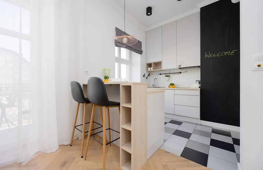 Targowa Bright Studio Close To Pge By Noclegi Renters-1