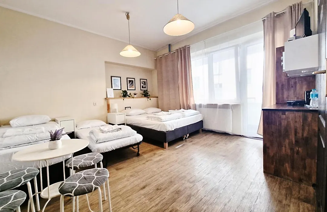 Hostel Helvetia - Private Rooms In City Center-1